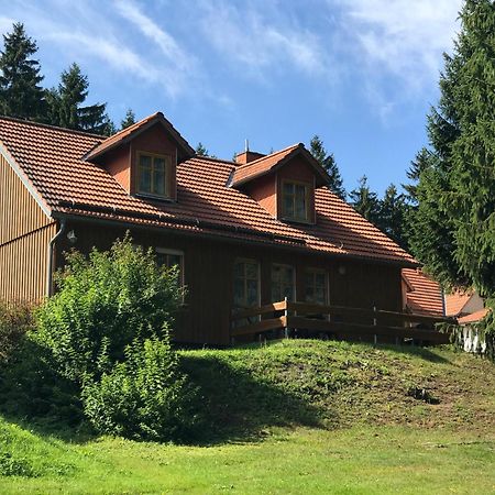 Hotel Und Berggasthof Spiessberghaus Friedrichroda Exterior foto