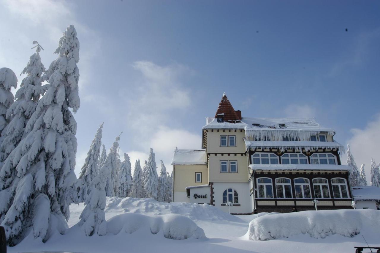 Hotel Und Berggasthof Spiessberghaus Friedrichroda Exterior foto